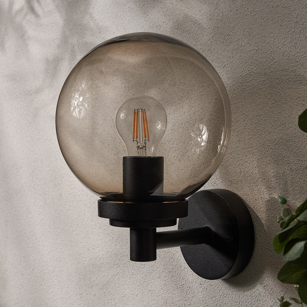 GAKI | Outdoor Globe Wall Lantern Garden Light Smoked | E27 | IP44 | Black